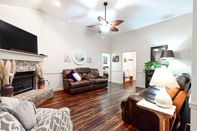 6437 INNISWOOD DR, Bartlett, TN 38135