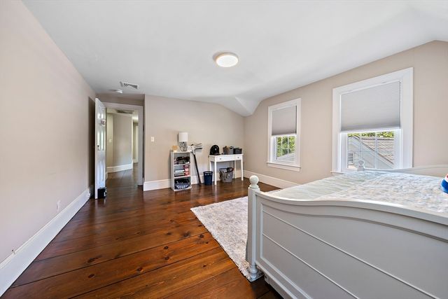 139 Washington Street, East Bridgewater, MA 02333