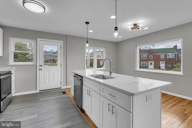 854 BRADHURST RD, Baltimore, MD 21212