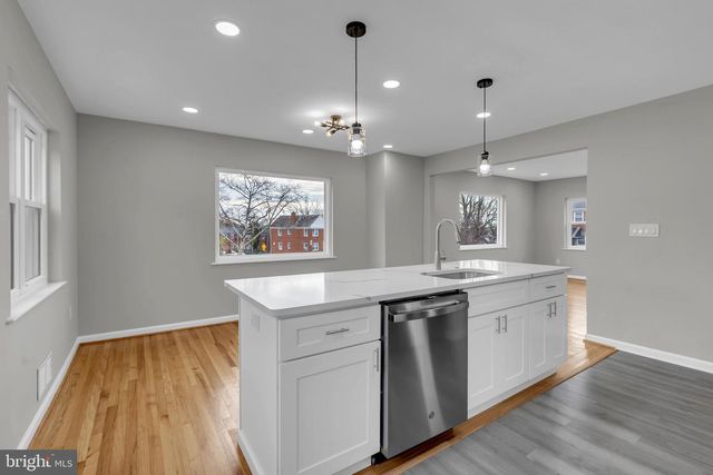 854 BRADHURST RD, Baltimore, MD 21212