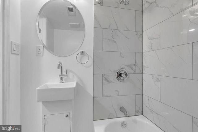 854 BRADHURST RD, Baltimore, MD 21212