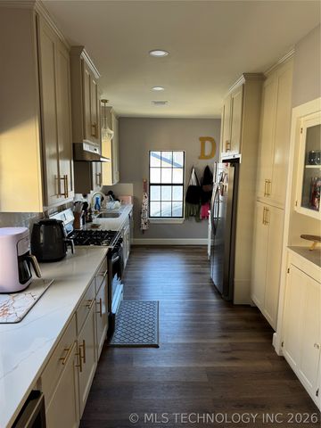 306 N 17th Street, Muskogee, OK 74401