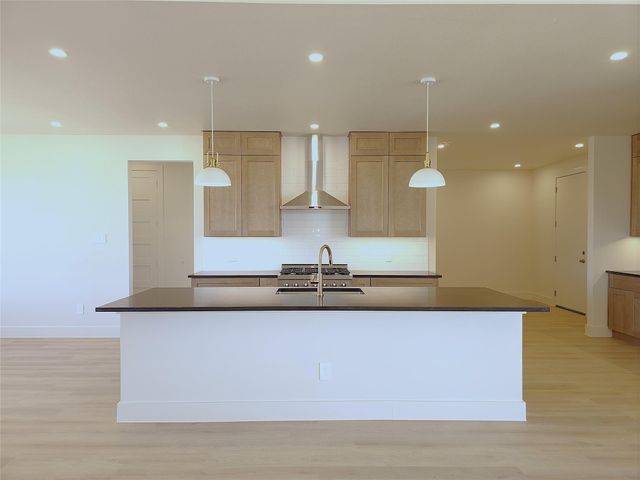 5024 Sophie Slansky Way, Sealy, TX 77474