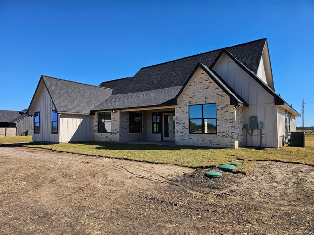 5024 Sophie Slansky Way, Sealy, TX 77474