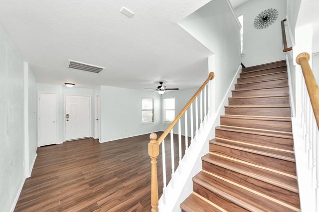 2610 Skyview Shadows Court, Houston, TX 77047