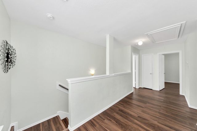 2610 Skyview Shadows Court, Houston, TX 77047