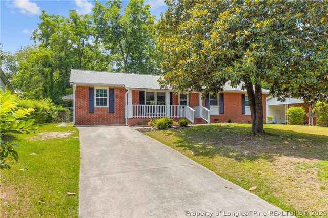 213 Lansdowne Road, Fayetteville, NC 28314