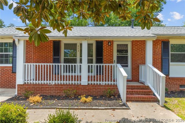 213 Lansdowne Road, Fayetteville, NC 28314