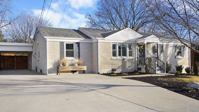 307 Avondale Dr, Franklin, TN 37064