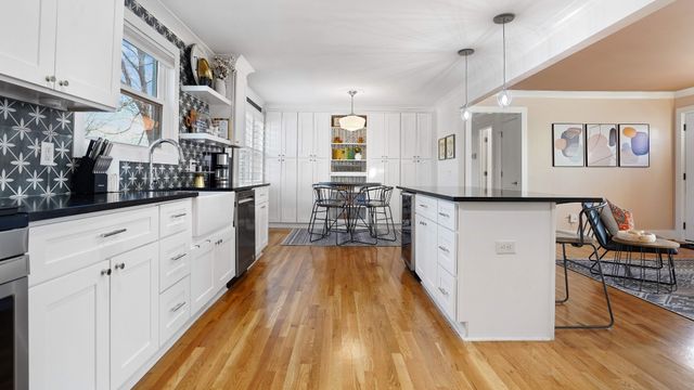 307 Avondale Dr, Franklin, TN 37064