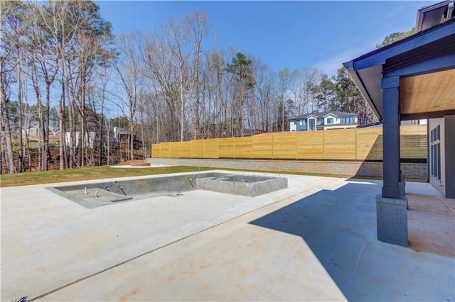 806 Riverside Road, Sugar Hill, GA 30518