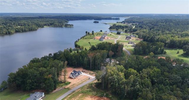 622 Lake Varner Drive, Covington, GA 30014