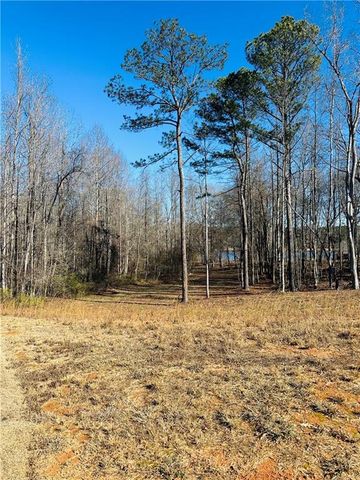 622 Lake Varner Drive, Covington, GA 30014