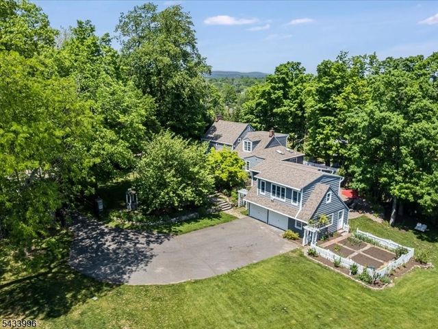 190 Passaic Ave, Roseland Boro, NJ 07068