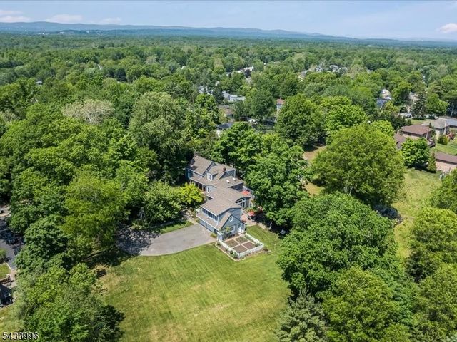 190 Passaic Ave, Roseland Boro, NJ 07068