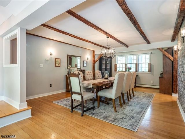 190 Passaic Ave, Roseland Boro, NJ 07068