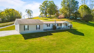 114 Myrtle Vinsant Lane, Jacksboro, TN 37757