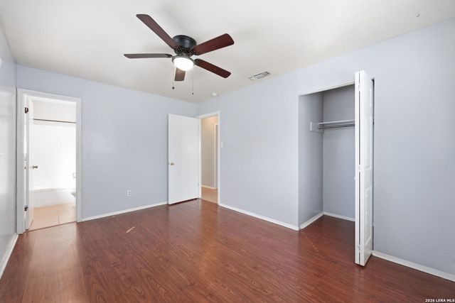 701 Aviation Ave, Schertz, TX 78154