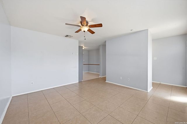 701 Aviation Ave, Schertz, TX 78154