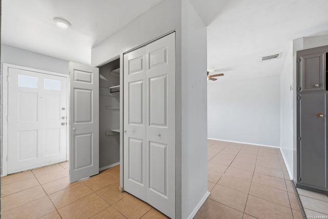 701 Aviation Ave, Schertz, TX 78154