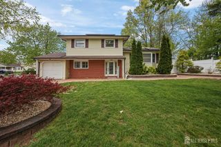 1351 Suwanee Drive, North Brunswick, NJ 08902