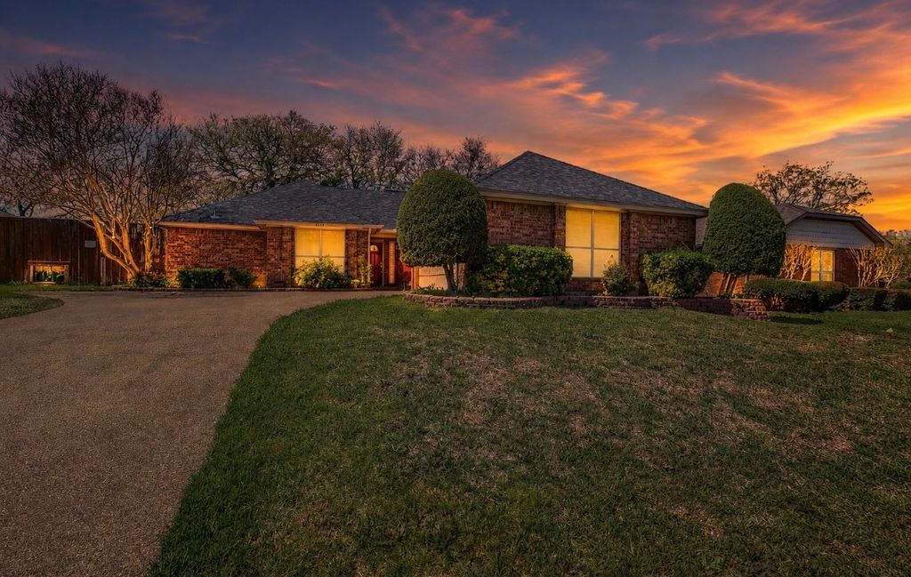 5405 Blue Cove Drive, Garland, TX 75043