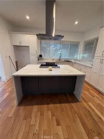 5501 Crebs, Tarzana, CA 91356