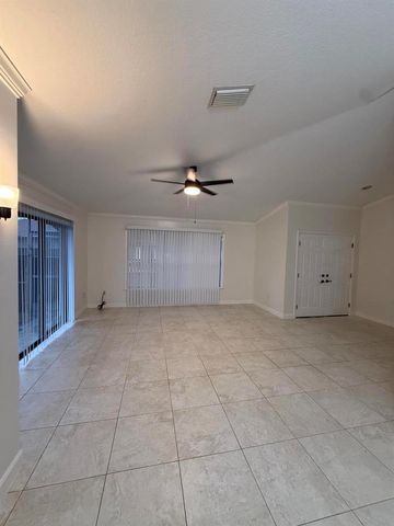 1723 Mariners Cove A, Fort Pierce, FL 34950