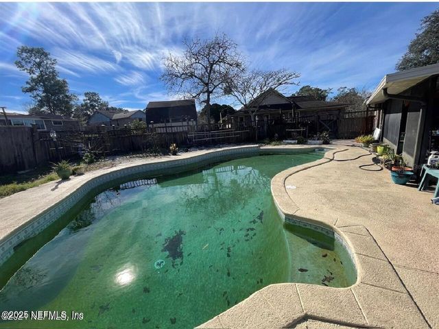 2631 BOTTOMRIDGE Drive, Orange Park, FL 32065