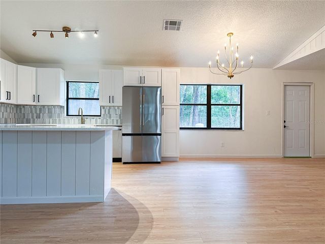 154 W LEWIS AVENUE, Apopka, FL 32712