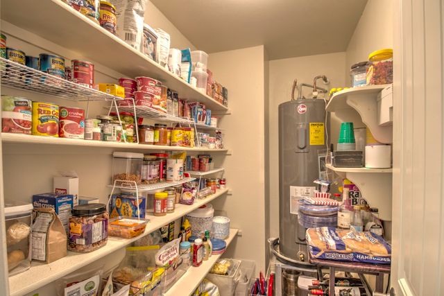 112 Sequoya Drive, Gainesville, TX 76240