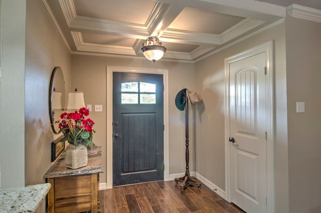 112 Sequoya Drive, Gainesville, TX 76240