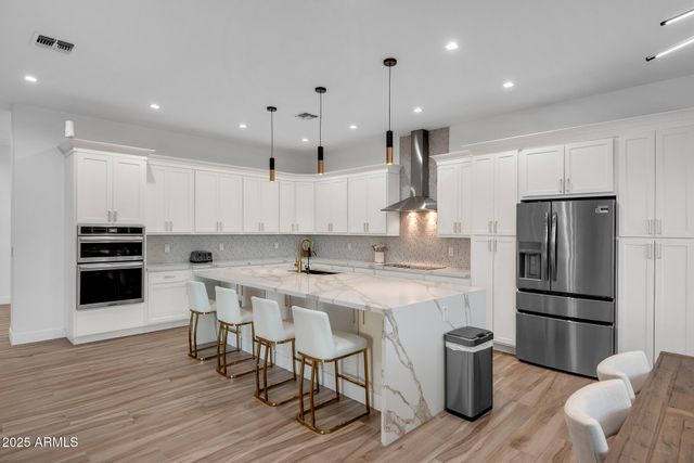 7403 W PORT AU PRINCE Lane, Peoria, AZ 85381