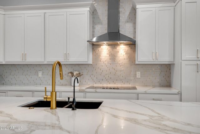 7403 W PORT AU PRINCE Lane, Peoria, AZ 85381