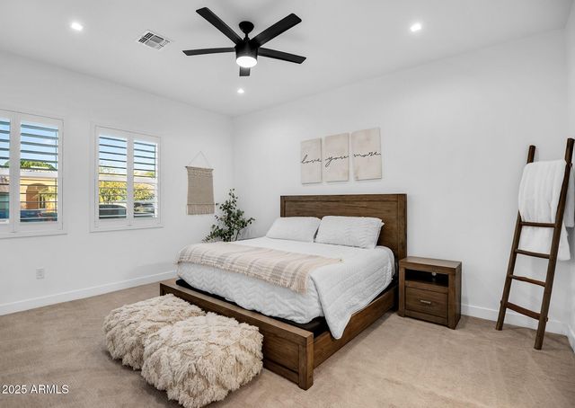 7403 W PORT AU PRINCE Lane, Peoria, AZ 85381