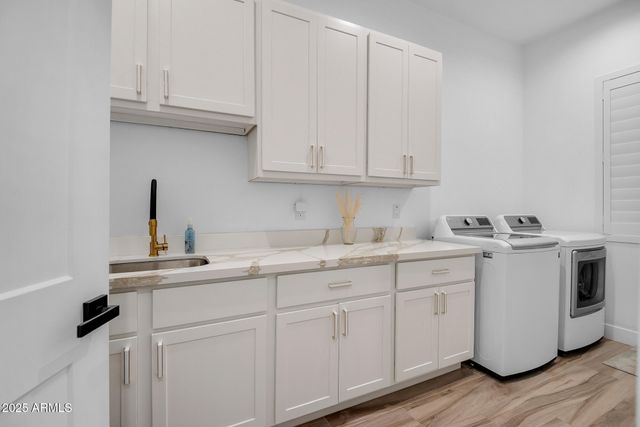 7403 W PORT AU PRINCE Lane, Peoria, AZ 85381