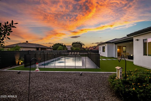 7403 W PORT AU PRINCE Lane, Peoria, AZ 85381