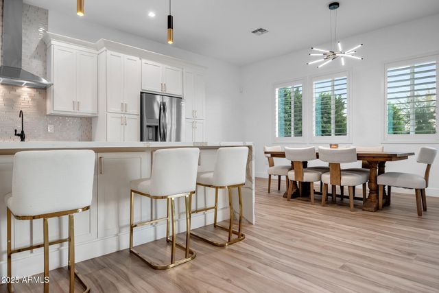 7403 W PORT AU PRINCE Lane, Peoria, AZ 85381