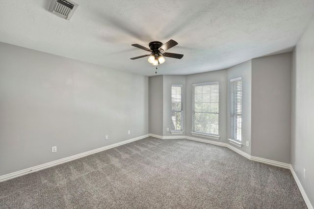 21623 Country Club Green Drive, Tomball, TX 77375