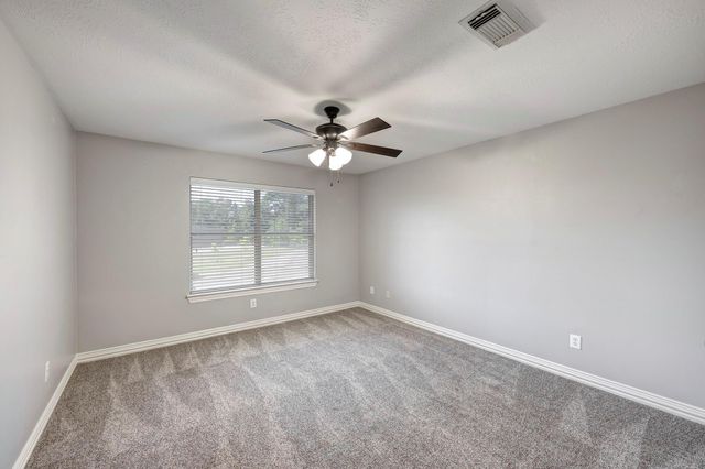 21623 Country Club Green Drive, Tomball, TX 77375