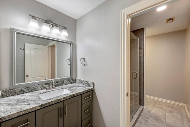 21623 Country Club Green Drive, Tomball, TX 77375