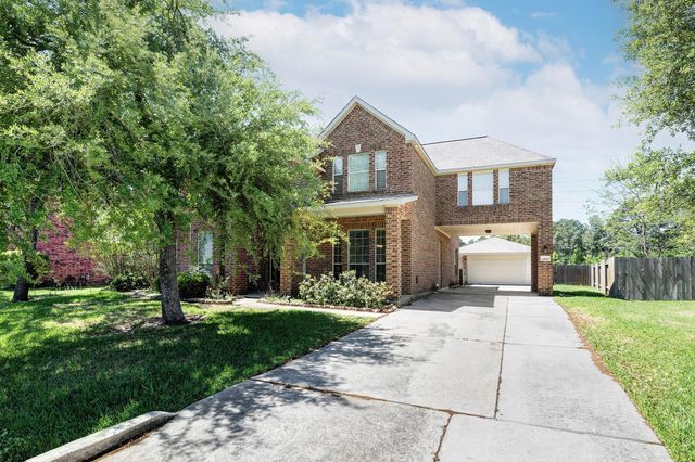 21623 Country Club Green Drive, Tomball, TX 77375