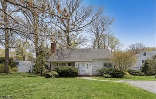 60 West Ln, Madison Boro, NJ 07940