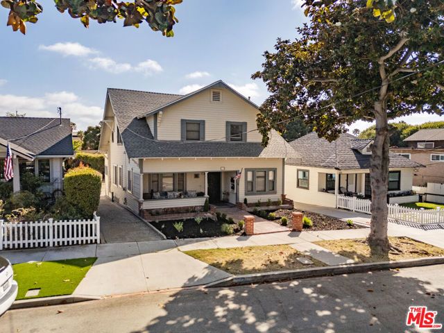 319 N Gertruda Avenue, Redondo Beach, CA 90277