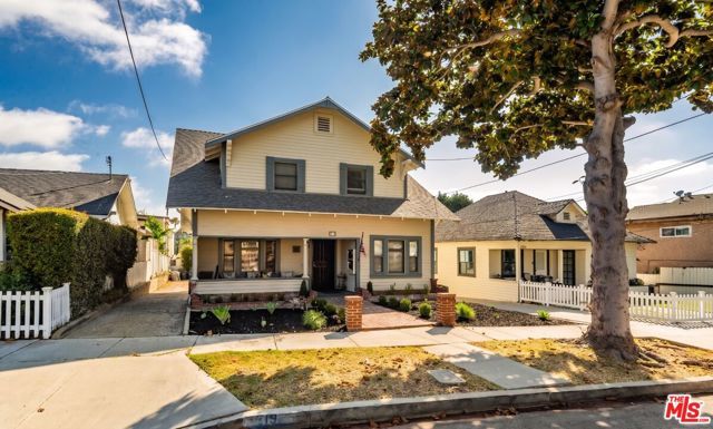 319 N Gertruda Avenue, Redondo Beach, CA 90277