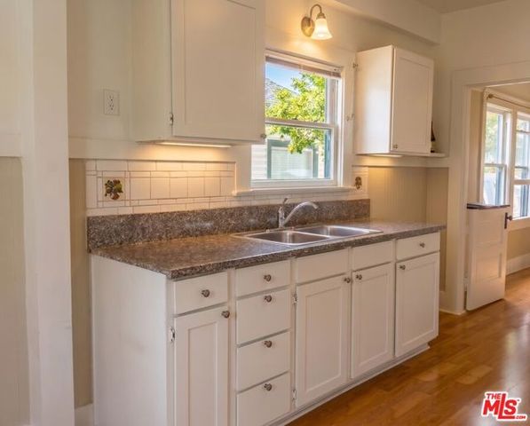 319 N Gertruda Avenue, Redondo Beach, CA 90277
