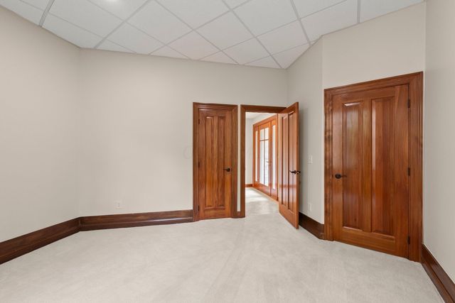 912 Matthews Brook Lane, Powell, OH 43065