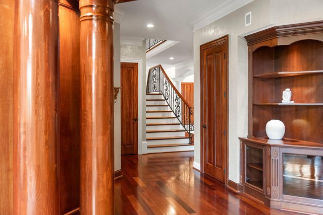 912 Matthews Brook Lane, Powell, OH 43065