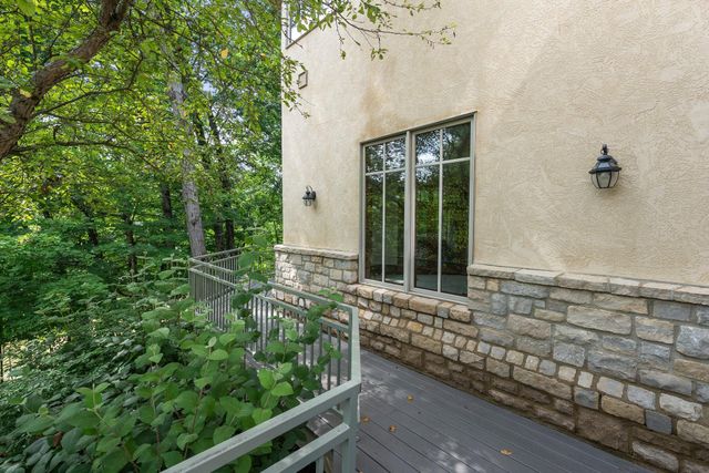 912 Matthews Brook Lane, Powell, OH 43065