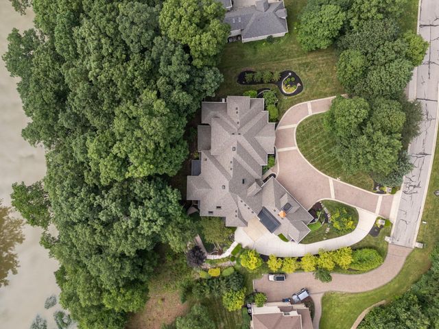 912 Matthews Brook Lane, Powell, OH 43065